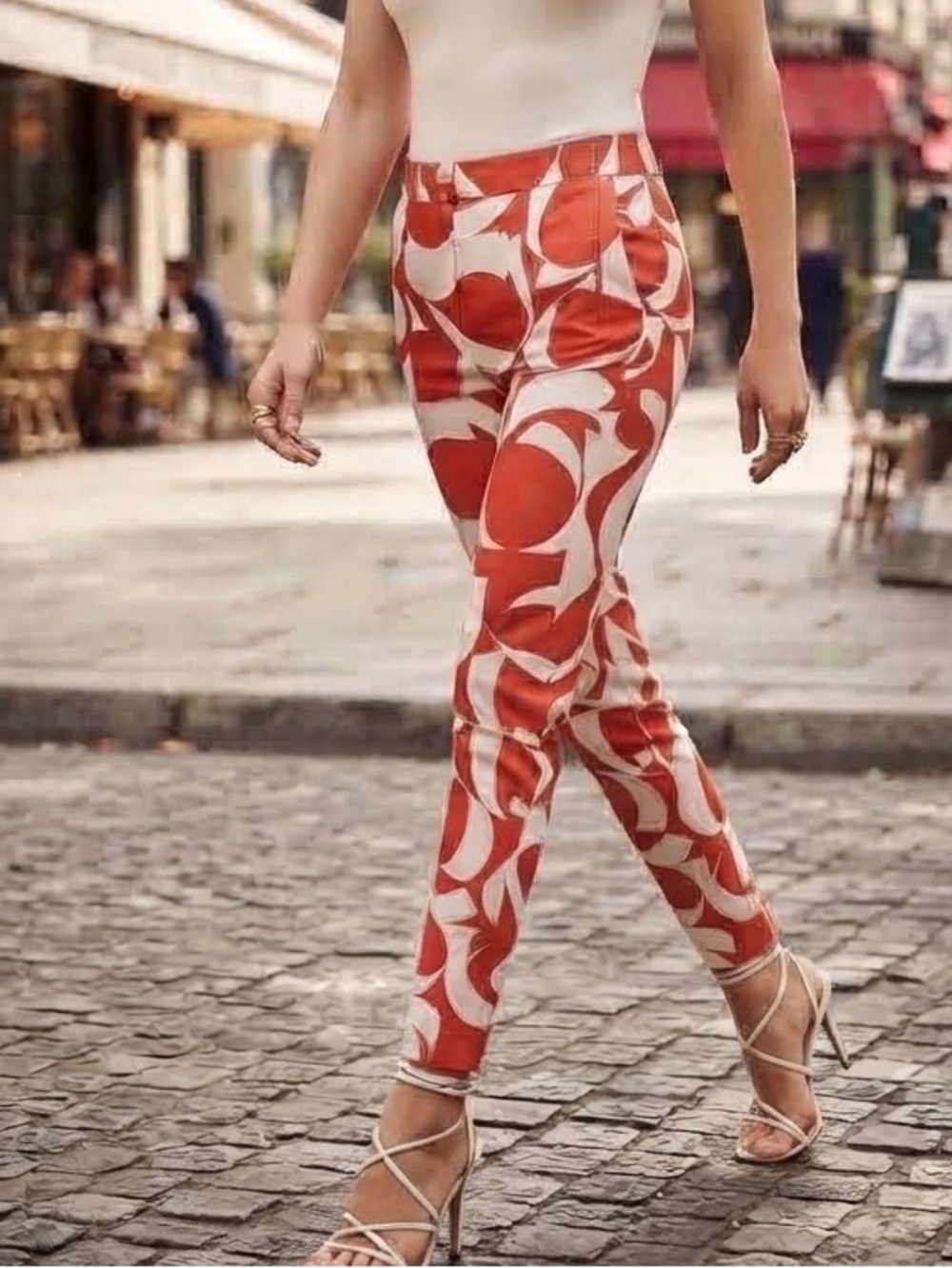 BVM S.p.A. Abstract Print Straight Leg Pants in Red & White Size 38